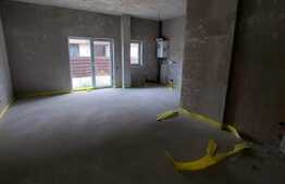 Apartament 2 camere, 62 mp, parcare, gradina 75 mp, Terra