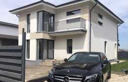 Casa 120 mp utili, 425 mp teren, Stupini