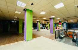 Spatiu pentru medical, 1210 mp, mezanin cu vitrina, zona Piata Marasti