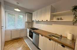 Apartament de 3 camere, decomandat, totul nou, 70 mp, parcare, zona McDonald's