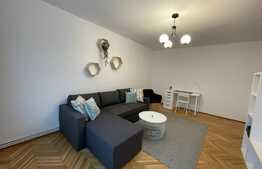 Apartament de 3 camere, decomandat, totul nou, 70 mp, parcare, zona McDonald's