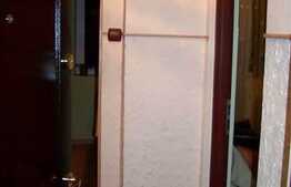 Apartament 2 camere decomandate de vanzare, zona complex Nora. Boxa inclusa!