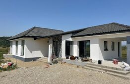 Casa pe plan parter in HARMAN, 725mp teren