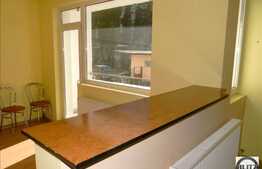 Apartament 1 camera de vanzare, 35.5 mp utili, zona Casa Piratilor, cu boxa