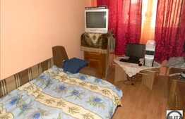 Vanzare 4 camere, decomandat, etaj intermediar, zona Nora. Boxa inclusa!