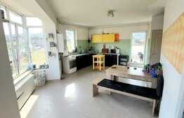 Apartament 5 camere, 94 mp, zona Eroilor