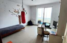 Apartament 5 camere, 94 mp, zona Eroilor