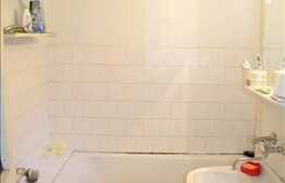 Apartament de vanzare, 2 camere decomandate, zona strazii Primaverii