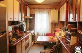 3 camere, 64 mp, decomandat, A.C., zona Billa