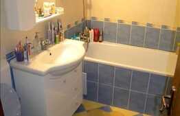 Vanzare 3 camere, 84 mp utili, zona Hameiului, imobil nou, cu boxa si parcare