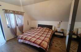 Casa cu teren de 800 mp, in apropiere de Dealul Lempes, Sanpetru