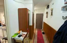 Apartament de 3 camere, 76 mp, zona Bartolomeu 