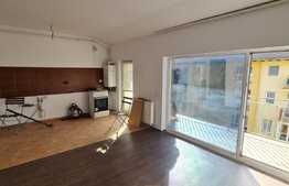 Apartament de 50 mp utili si pod de 54 mp inscris in CF, parcare optionala, zona Porii