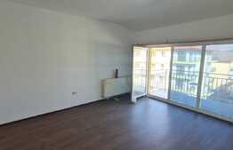 Apartament de 50 mp utili si pod de 54 mp inscris in CF, parcare optionala, zona Porii