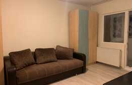 Garsoniera, 25 mp, balcon, zona strazii Zorilor