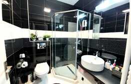 Apartament la cheie, 3 camere, 72 mp, etaj intermediar, garaj! Zona Sub Cetate!