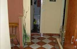 Apartament 2 camere de vanzare, 51 mp utili, zona Garbau, cu boxa si parcare