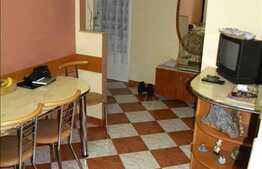 Apartament 2 camere de vanzare, 51 mp utili, zona Garbau, cu boxa si parcare