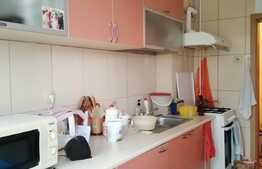 Apartament 2 camere decomandate, etaj intermediar, zona Interservisan!