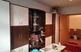 Apartament 2 camere decomandate, etaj intermediar, zona Interservisan!