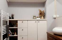 Apartament 3 camere, 76 mp, parcare, zona Eroilor!