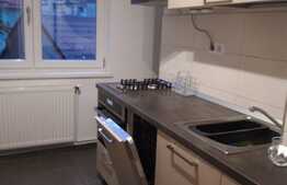 Apartament de 2 camere, decomandat, parcare, Centrul Civic