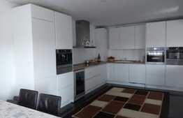 Casa finisata si spatioasa la 10 minute de Cluj, teren superb!