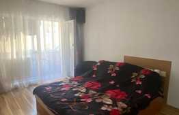 Garsoniera decomandata, 38 mp, parcare, zona strazii Eroilor 