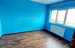 Apartament 3 camere, parcare, zona Stejarului