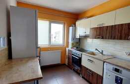 Apartament 3 camere, parcare, zona Stejarului