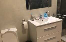 Apartament 2 camere, etaj intermediar,parcare,zona Florilor