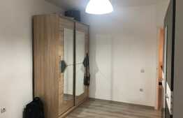 Apartament 2 camere, etaj intermediar,parcare,zona Florilor