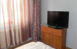 Apartament de inchiriat, 3 camere, semidecomandat, zona strazii Edgar Quinet