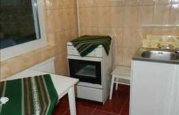 1 camera, 28 mp, zona strazii Ciresilor