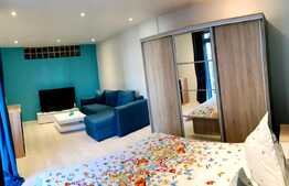 Apartament decomandat, 2 camere, gradina, parcare, zona Vivo!