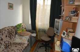 Apartament 3 camere decomandate, zona Coloane, 57 mp utili