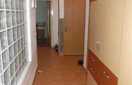 Apartament 3 camere decomandate, zona Coloane, 57 mp utili