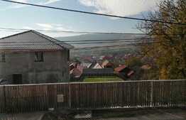 Casa individuala de 140 mp utili, teren 416 mp, Baciu!