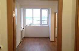 1 camera, 32 mp utili, zona strazii Parang