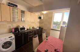 Apartament cu 3 camere, semidecomandat, zona străzii Miko Imre