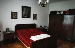 Casa de 600 mp utili, curte generoasa, 2000 mp teren, in Sanpetru!