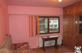 1 camera, 30 mp ultili, parter, zona strazii Bucegi