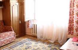 Inchirere apartament cu 2 camere, 55 mp, decomandat, zona Plopilor