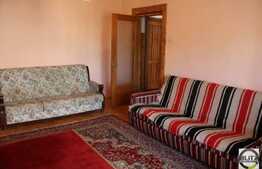 Inchirere apartament cu 2 camere, 55 mp, decomandat, zona Plopilor