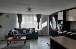 Apartament 3 camere, 75 mp, curte, parcare, zona Golden Tulip