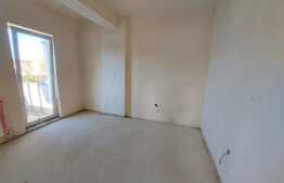 Apartament 3 camere, semifinisat, 66 mp., lift, zona Lidl