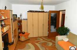 Vanzare apartament 4 camere, 80 mp utili, zona Kaufland, cu boxa si parcare