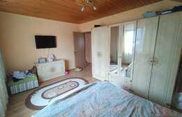 Casa familiala in zona Colonie Bod