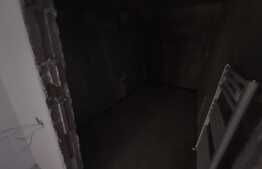 Apartament 2 camere, etaj intermediar, balcon 8 mp, parcare cu CF! Zona strazii Porii