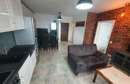 Apartament cu 2 camere, 50 mp, semidecomandat, parcare, zona Vivo 